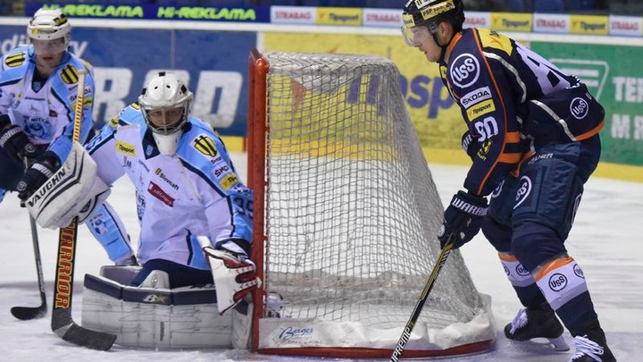 Súpera v play-off CHL spoznáme v utorok na poludnie